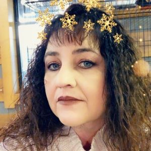 Meet your Posher, Linda